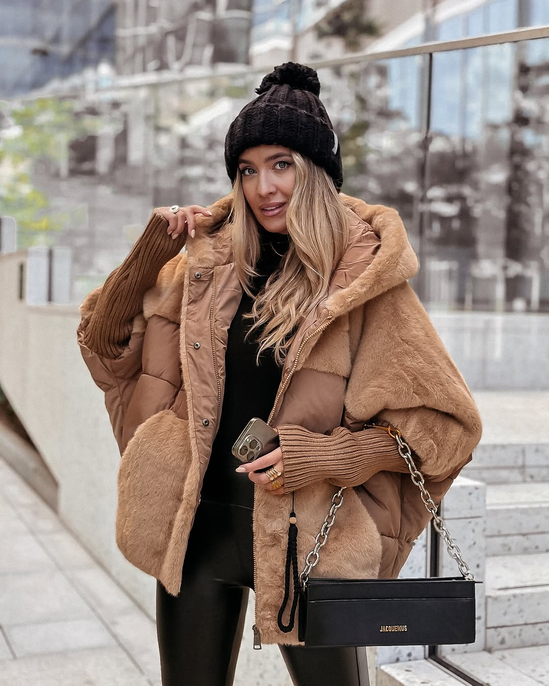 Sylvère - Manteau d'hiver avec capuche en fausse fourrure