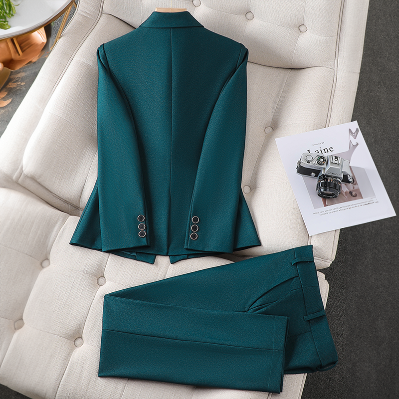 Camille - Blazer Ensemble